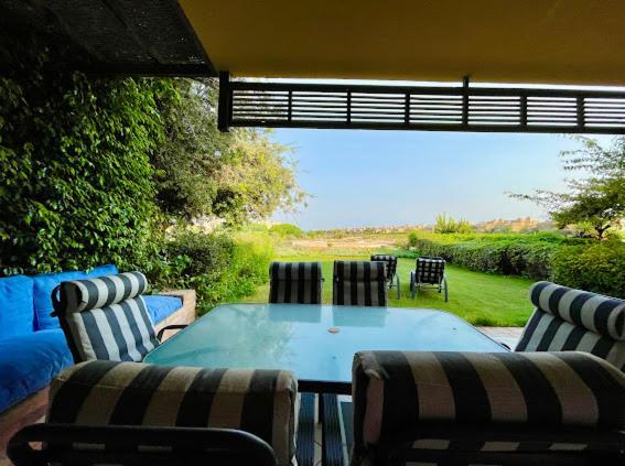 Spacious View 6 Bedrooms Einbay *